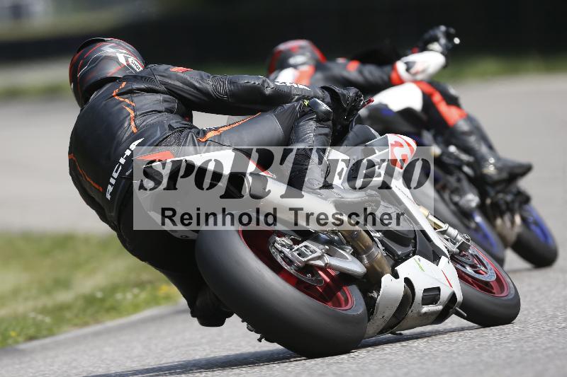 /24 08.06.2025 TZ Motorsport ADR/Gruppe gelb/backside